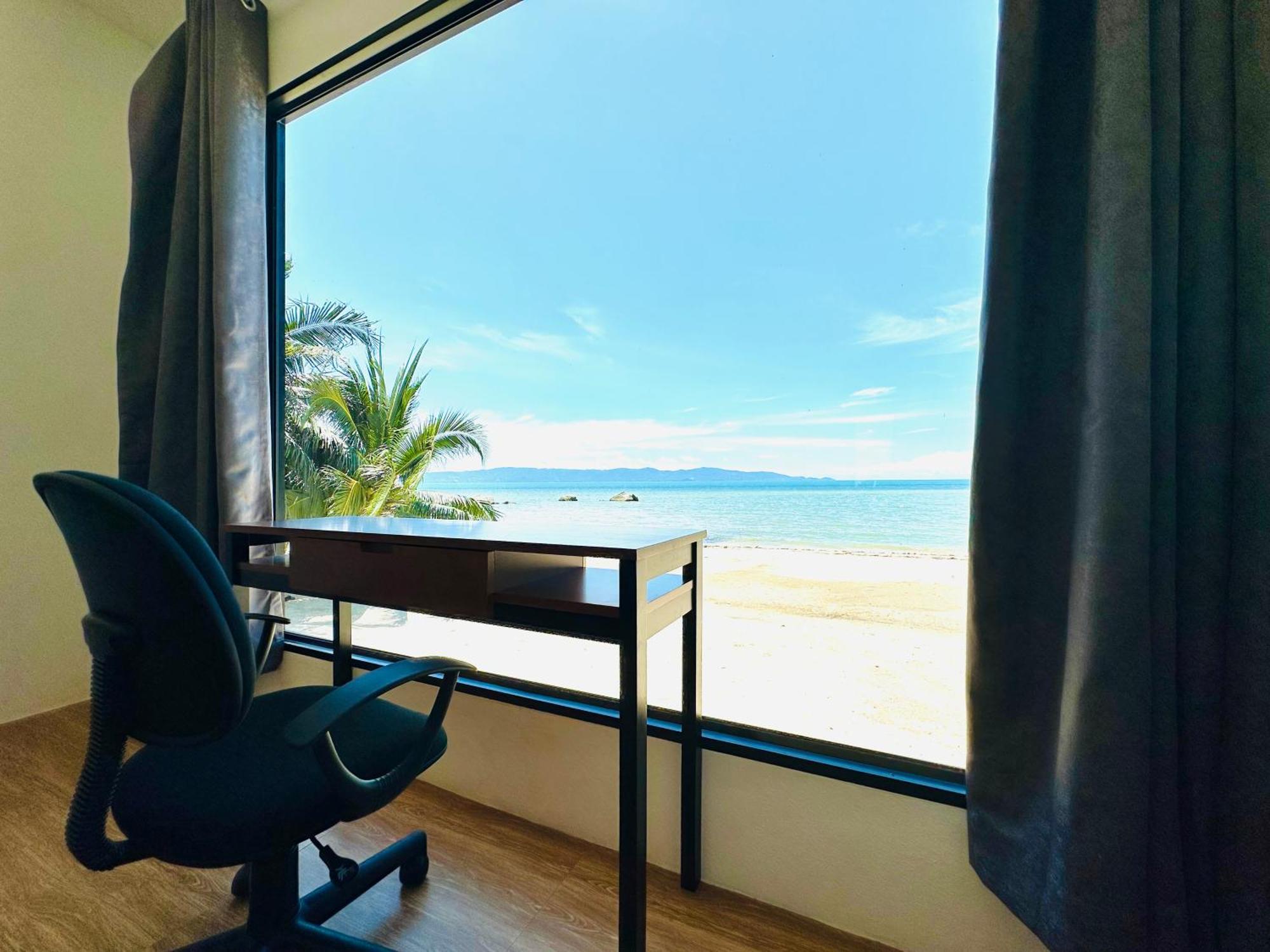 The Scenery Beach Resort Baan Khai Εξωτερικό φωτογραφία
