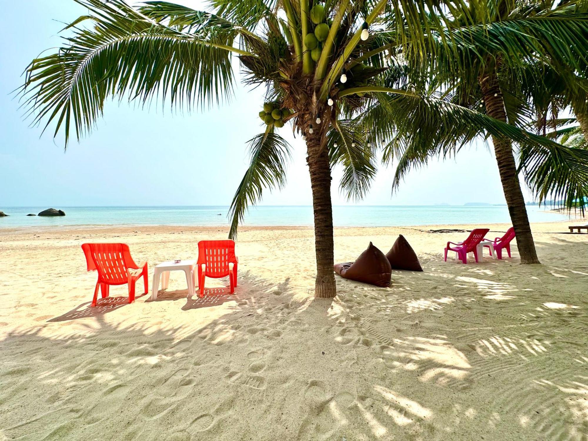 The Scenery Beach Resort Baan Khai Εξωτερικό φωτογραφία