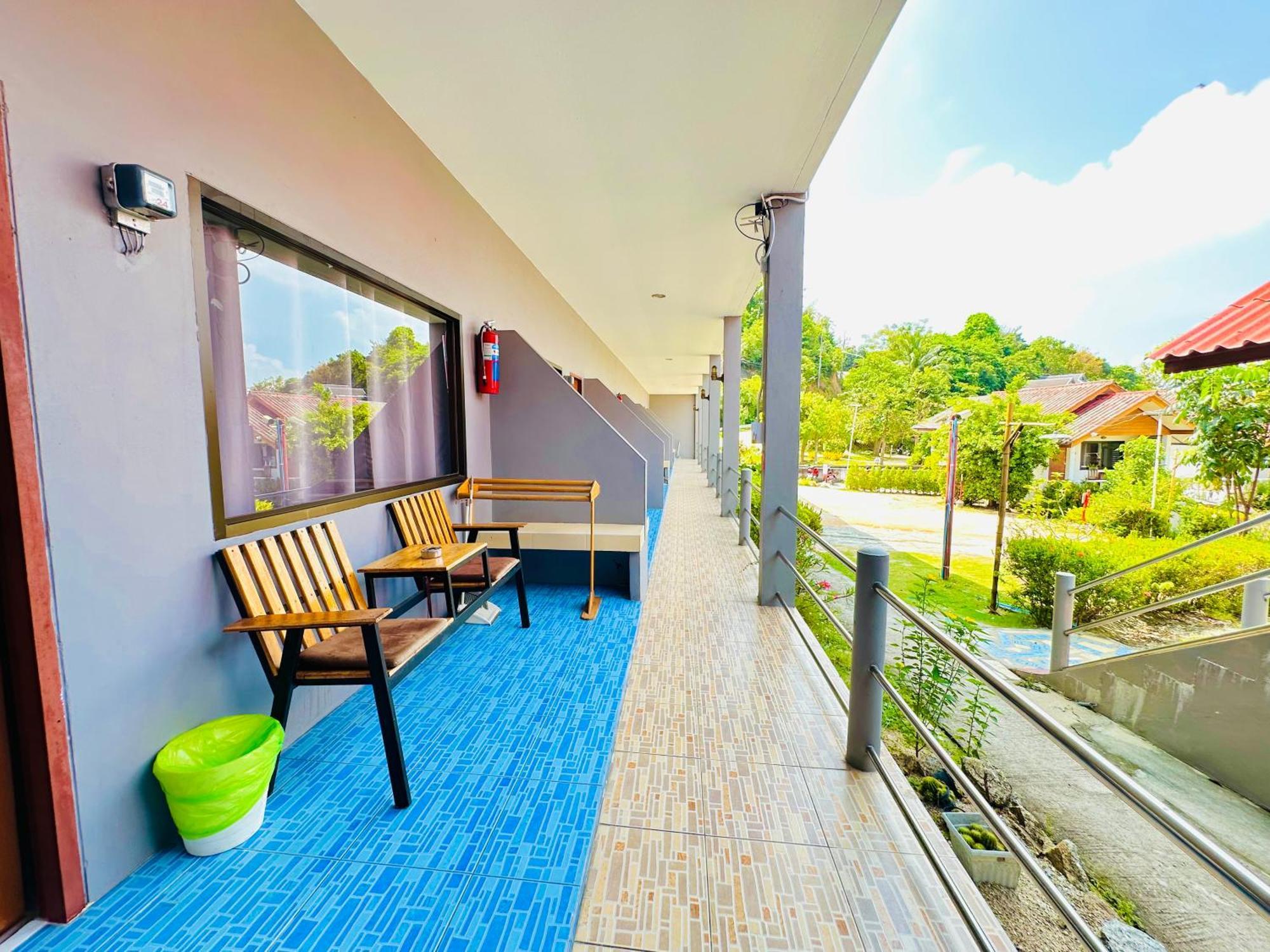 The Scenery Beach Resort Baan Khai Εξωτερικό φωτογραφία