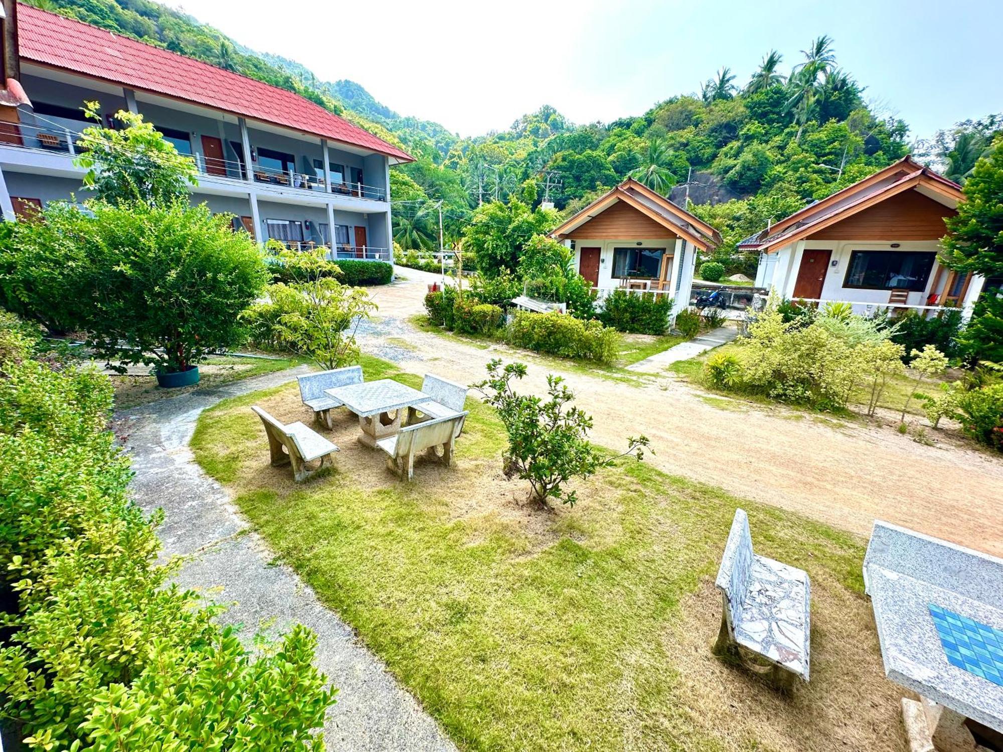 The Scenery Beach Resort Baan Khai Εξωτερικό φωτογραφία
