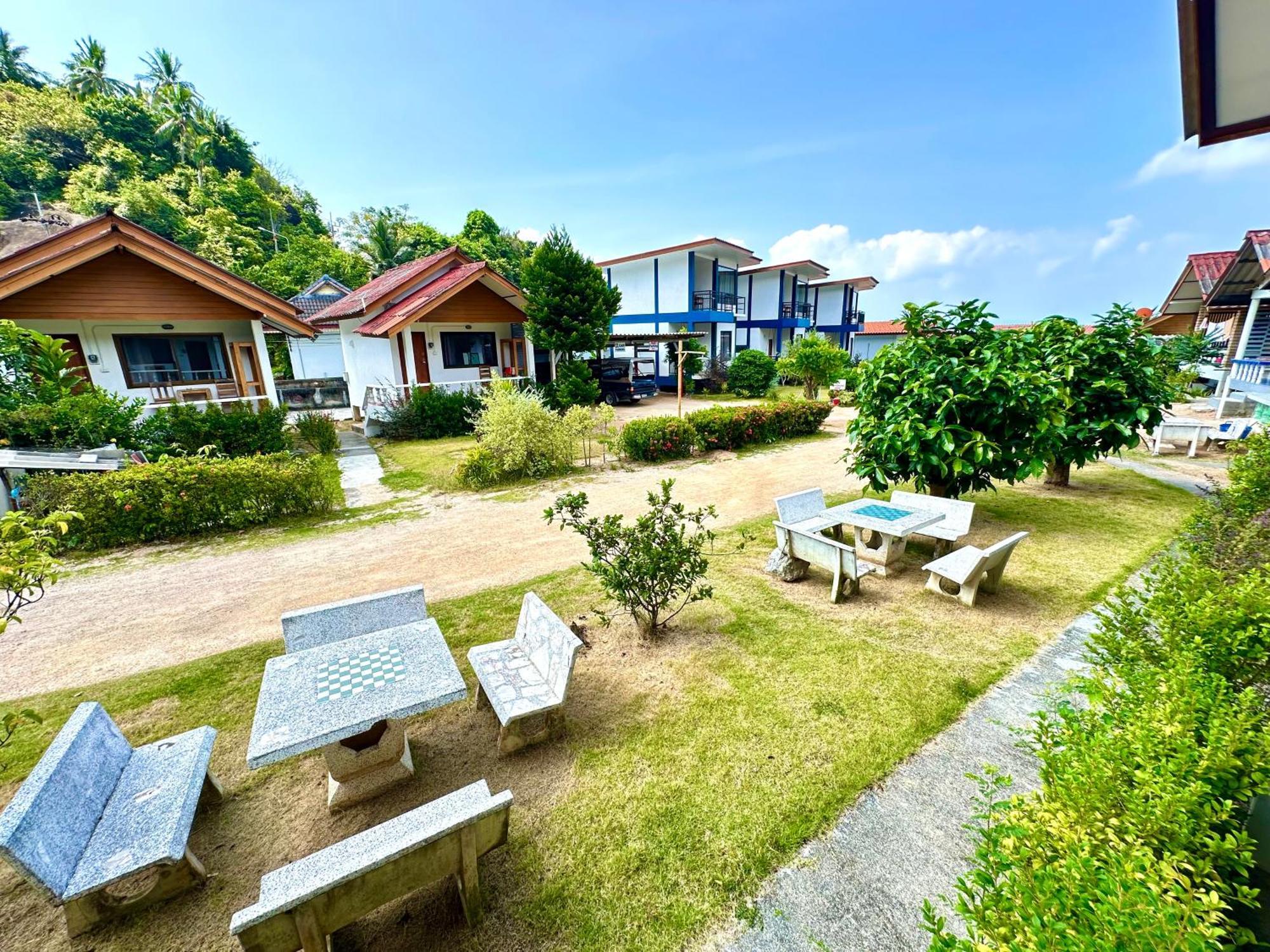 The Scenery Beach Resort Baan Khai Εξωτερικό φωτογραφία
