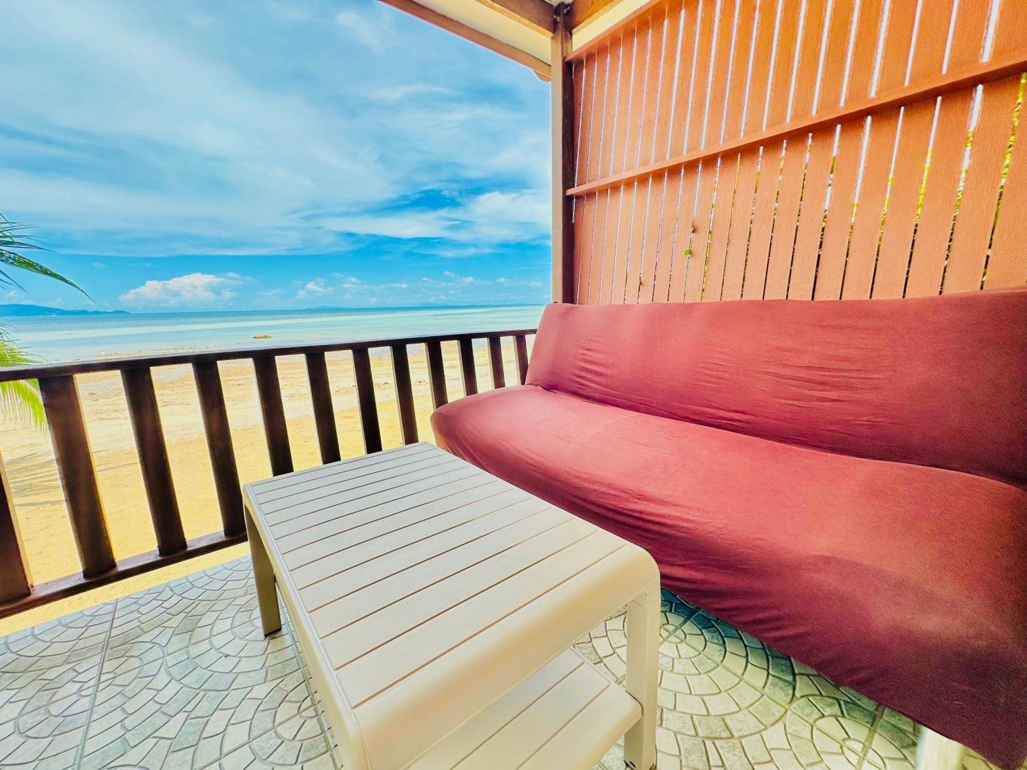 The Scenery Beach Resort Baan Khai Εξωτερικό φωτογραφία